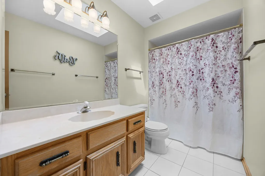 800 Lisdowney Drive Lockport IL 60441