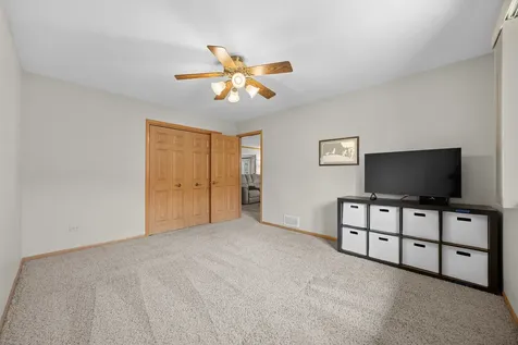 800 Lisdowney Drive Lockport IL 60441