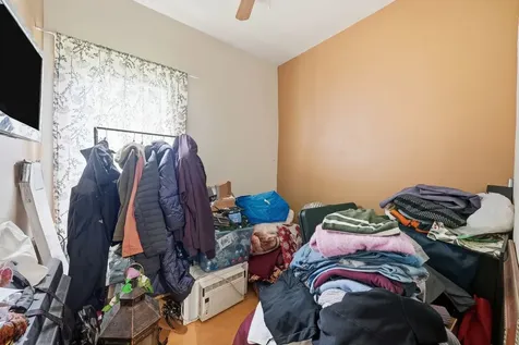 541 West Root Street Chicago IL 60609