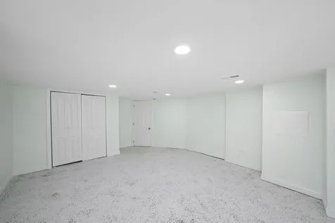 6431 South Artesian Avenue Chicago IL 60629