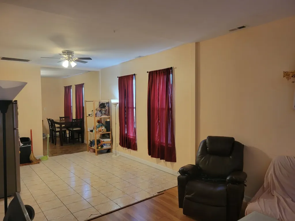 1339 West 31st Street Chicago IL 60608