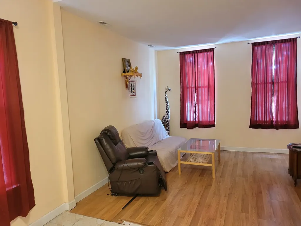 1339 West 31st Street Chicago IL 60608