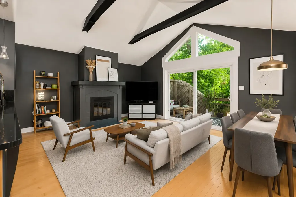 21W363 Walnut Road Glen Ellyn IL 60137