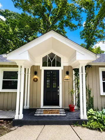 21W363 Walnut Road Glen Ellyn IL 60137