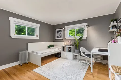 21W363 Walnut Road Glen Ellyn IL 60137