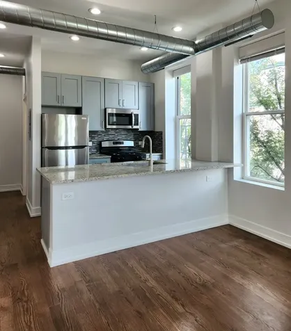 1444 West Erie Street Chicago IL 60642