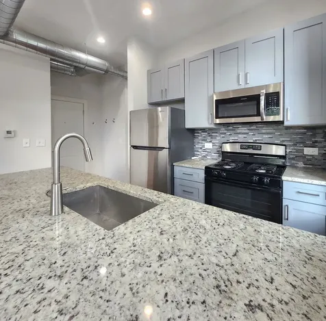 1444 West Erie Street Chicago IL 60642
