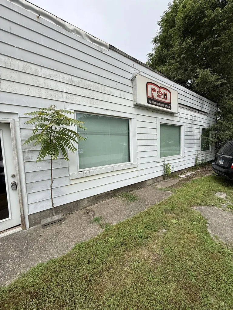 225 South Marshall Street Salem IL 62881