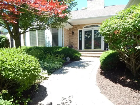 1322 West Steeplechase Lane Palatine IL 60067