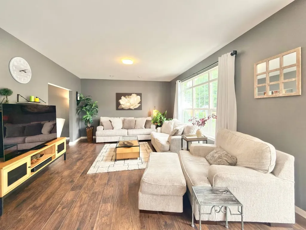 614 Sumac Drive Aurora IL 60506