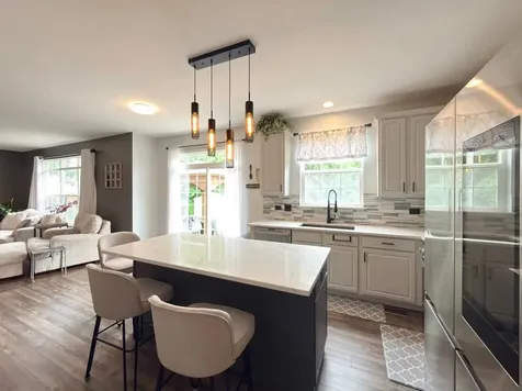 614 Sumac Drive Aurora IL 60506