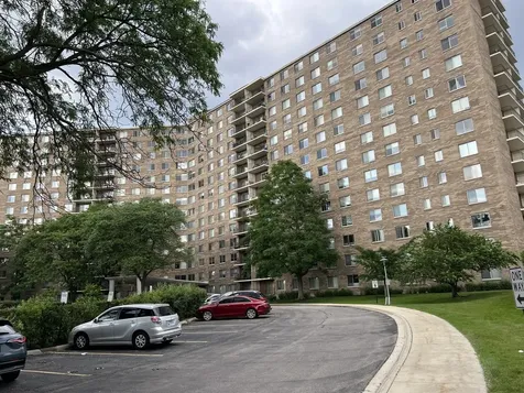 7141 North Kedzie Avenue Chicago IL 60645