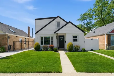 5204 South Oak Park Avenue Chicago IL 60638