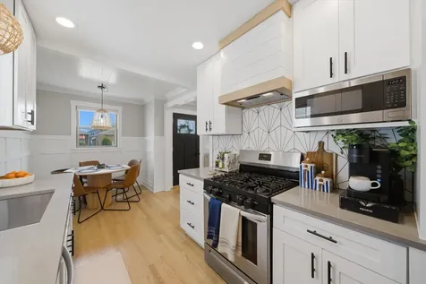5204 South Oak Park Avenue Chicago IL 60638