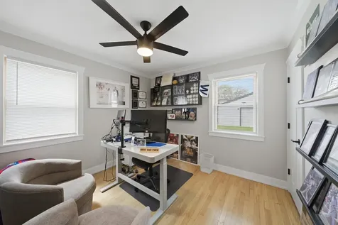 5204 South Oak Park Avenue Chicago IL 60638