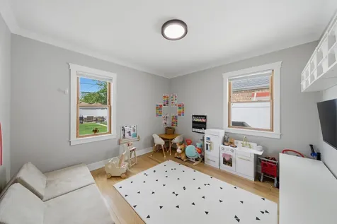5204 South Oak Park Avenue Chicago IL 60638