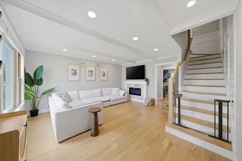 5204 South Oak Park Avenue Chicago IL 60638