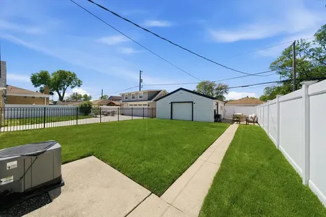 5204 South Oak Park Avenue Chicago IL 60638
