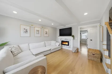 5204 South Oak Park Avenue Chicago IL 60638