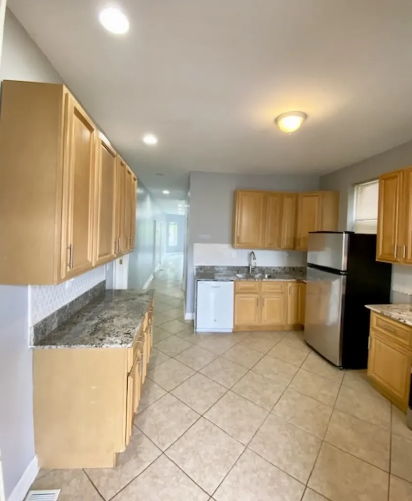 3431 West Lyndale Street Chicago IL 60647