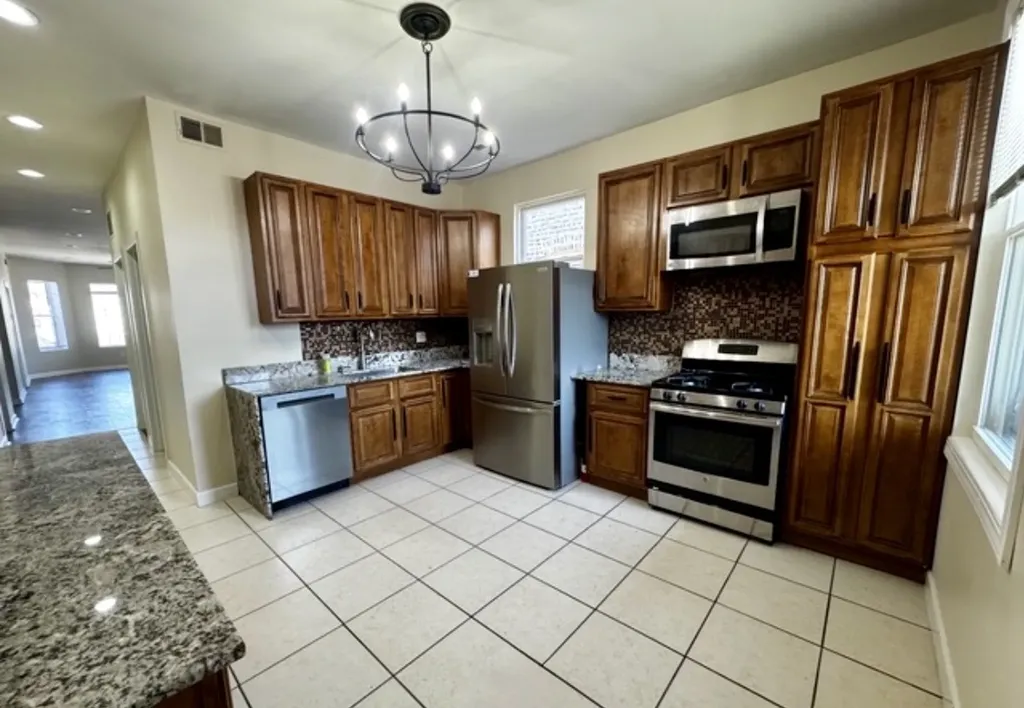 3431 West Lyndale Street Chicago IL 60647