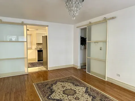 8518 West Rascher Avenue Chicago IL 60656