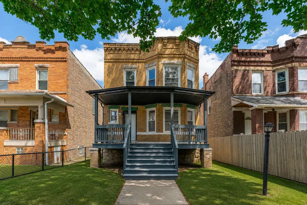 151 North Long Avenue Chicago IL 60644