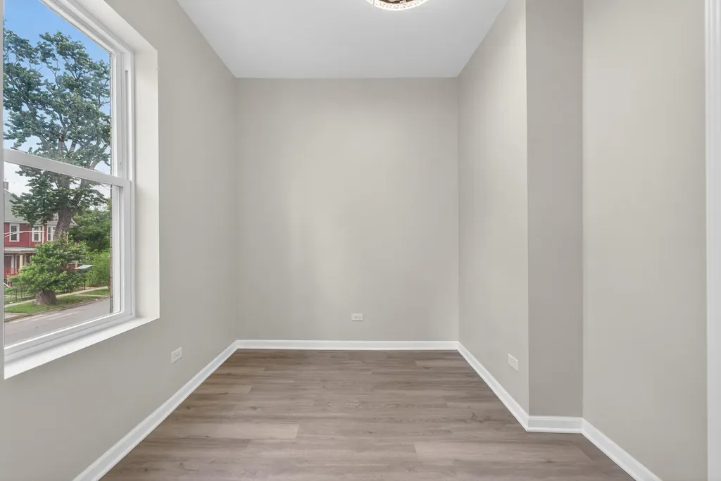 151 North Long Avenue Chicago IL 60644