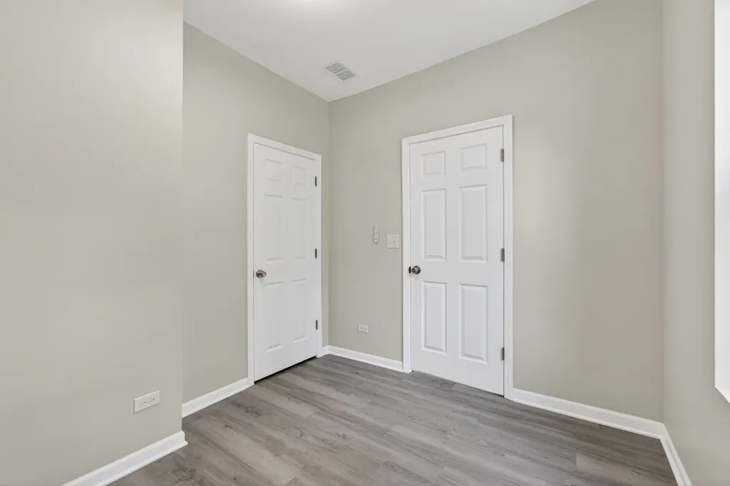 151 North Long Avenue Chicago IL 60644