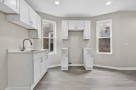 151 North Long Avenue Chicago IL 60644