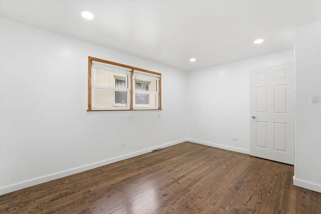 847 West 50th Street Chicago IL 60609