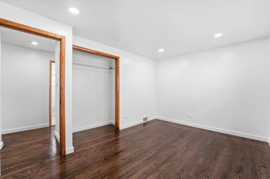 847 West 50th Street Chicago IL 60609
