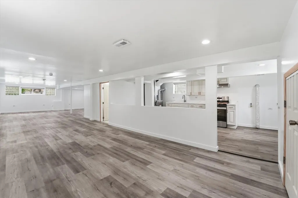847 West 50th Street Chicago IL 60609