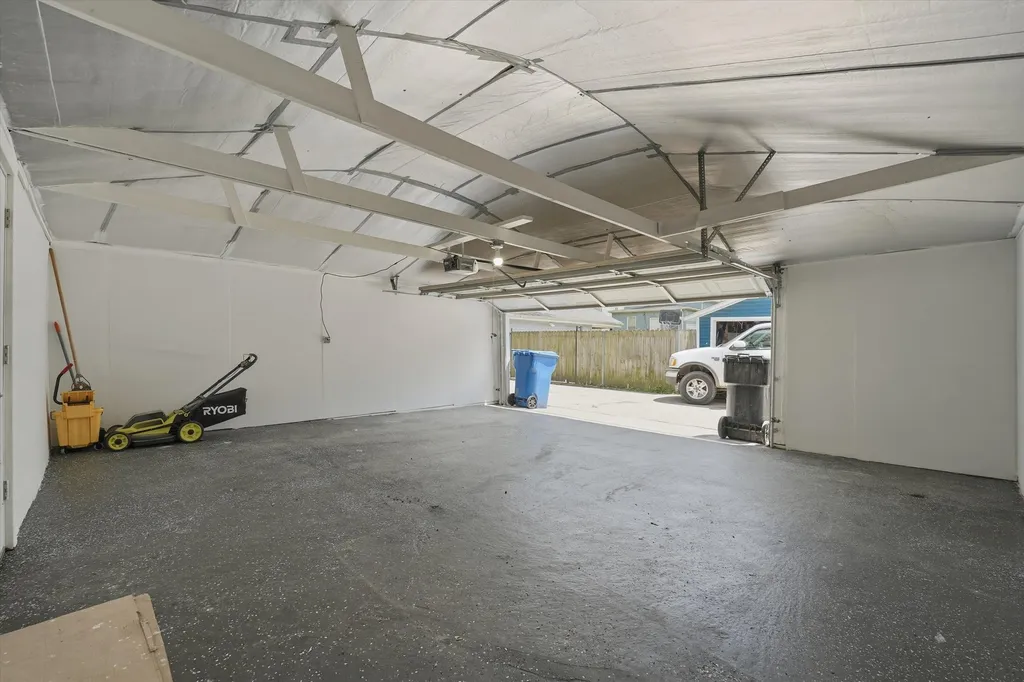 847 West 50th Street Chicago IL 60609