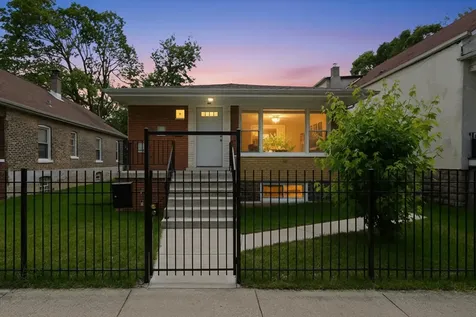 847 West 50th Street Chicago IL 60609