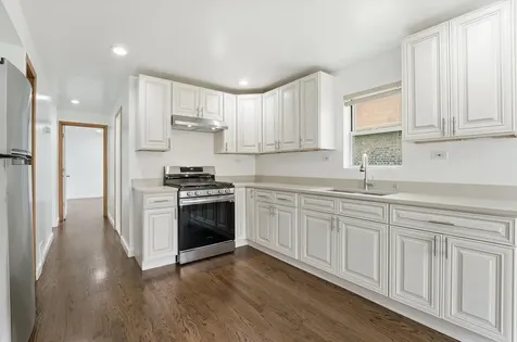847 West 50th Street Chicago IL 60609