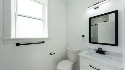 2036 North Hoyne Avenue Chicago IL 60647