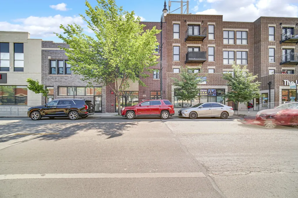 3225 South Halsted Street Chicago IL 60608