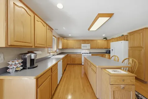 11321 Laura Lane Frankfort IL 60423