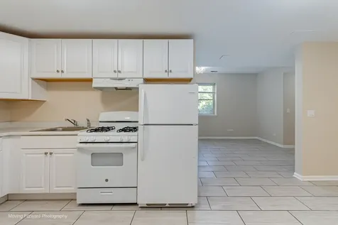 46 6TH Avenue La Grange IL 60525