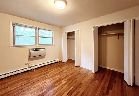 2005 West Touhy Avenue Chicago IL 60626