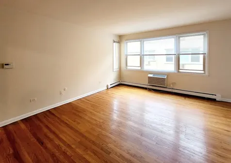 2005 West Touhy Avenue Chicago IL 60626