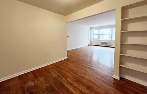 2005 West Touhy Avenue Chicago IL 60626