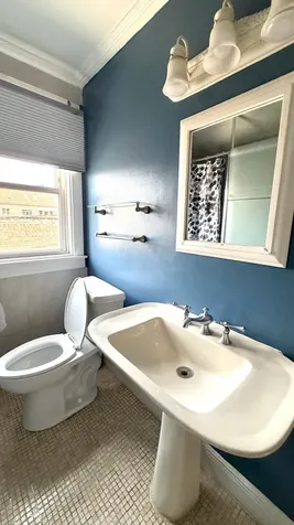 3141 West 44th Street Chicago IL 60632
