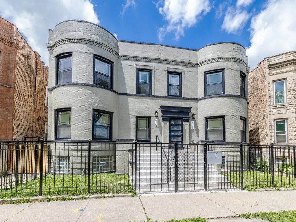 6338 South Vernon Avenue Chicago IL 60637