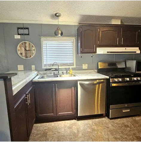 394 Daren Drive Lynwood IL 60411