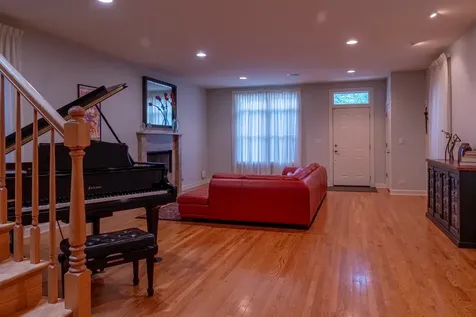 2111 North Whipple Street Chicago IL 60647