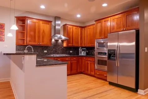2111 North Whipple Street Chicago IL 60647