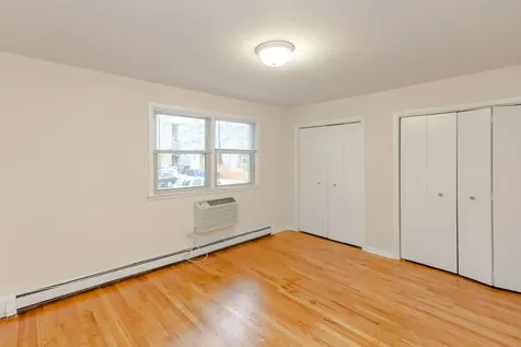 2003 West Touhy Avenue Chicago IL 60645