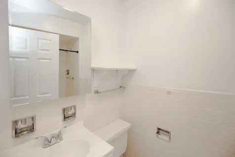 2003 West Touhy Avenue Chicago IL 60645